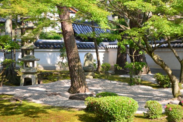 Zen Garden Landscaping in Columbus