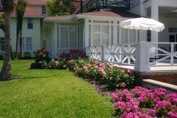 Deck Landscaping Service in Columbus